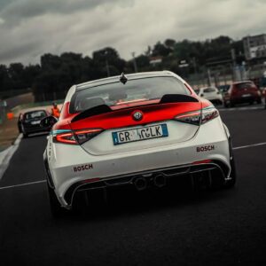 Giulia GTA 1:1 Replica Carbon Spoiler