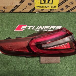 OEM Original Stelvio fender tailight (Driver SX) US spec