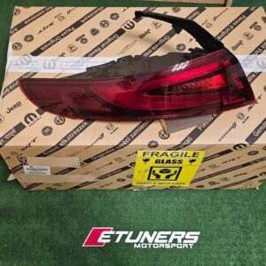 OEM Original Giulia (US spec) Rear fender taillight (SX or DX)